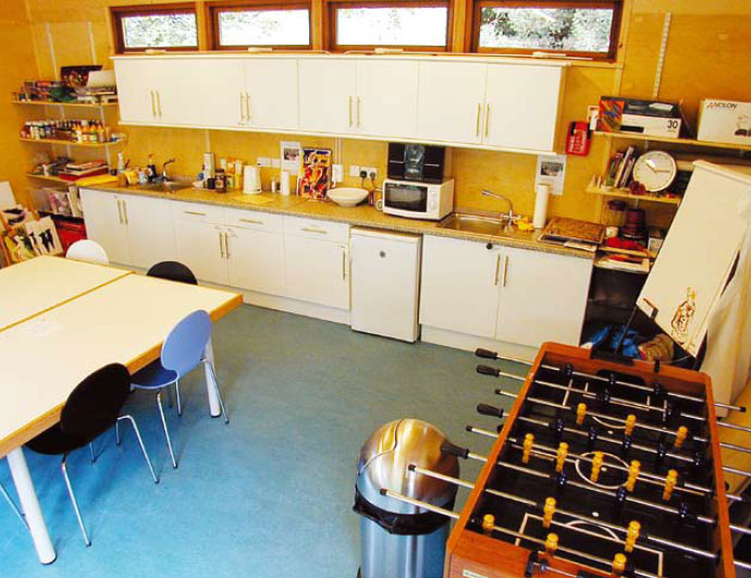 St Mungo's Drop-in Centre Image 2